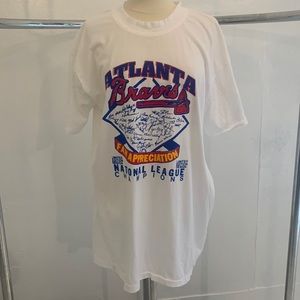Vintage 90’s Atlanta Braves Limited Edition National League Champions T-Shirt